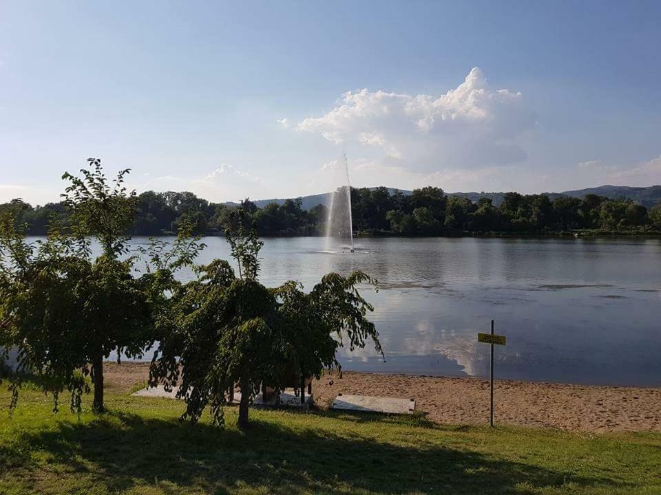 Sobe Emilija Hotel Veliko Gradiste Luaran gambar