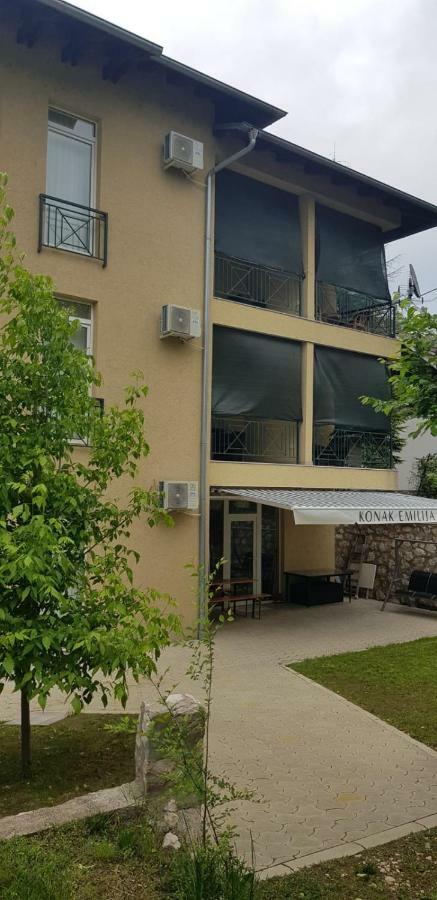 Sobe Emilija Hotel Veliko Gradiste Luaran gambar